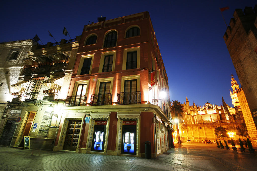 Hostal Van Gogh Sevilla Dış mekan fotoğraf