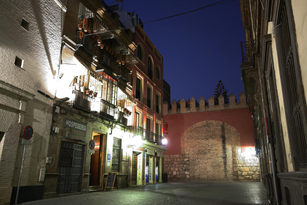 Hostal Van Gogh Sevilla Dış mekan fotoğraf