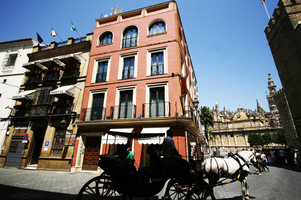 Hostal Van Gogh Sevilla Dış mekan fotoğraf