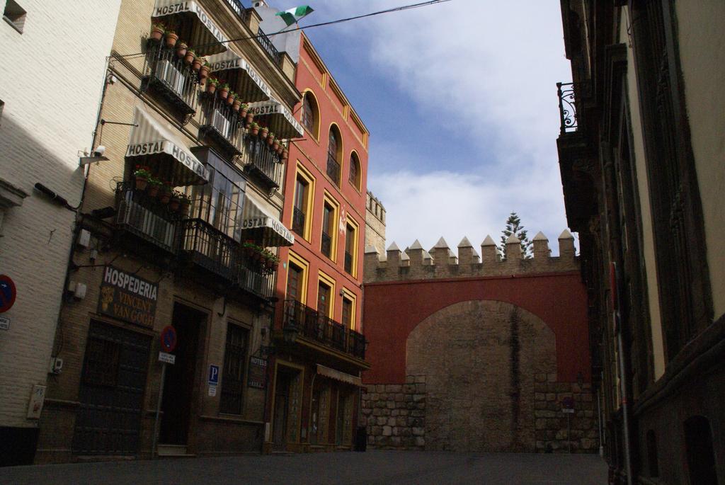 Hostal Van Gogh Sevilla Dış mekan fotoğraf